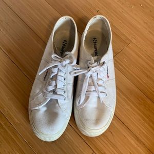 White Platform Supergas